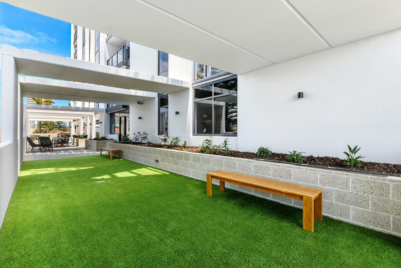 Qube Broadbeach Ocean View Apartments Gold Coast Exterior foto